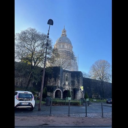 Le Henry Au Coeur De La Vieille Ville ブローニュ・シュル・メール エクステリア 写真