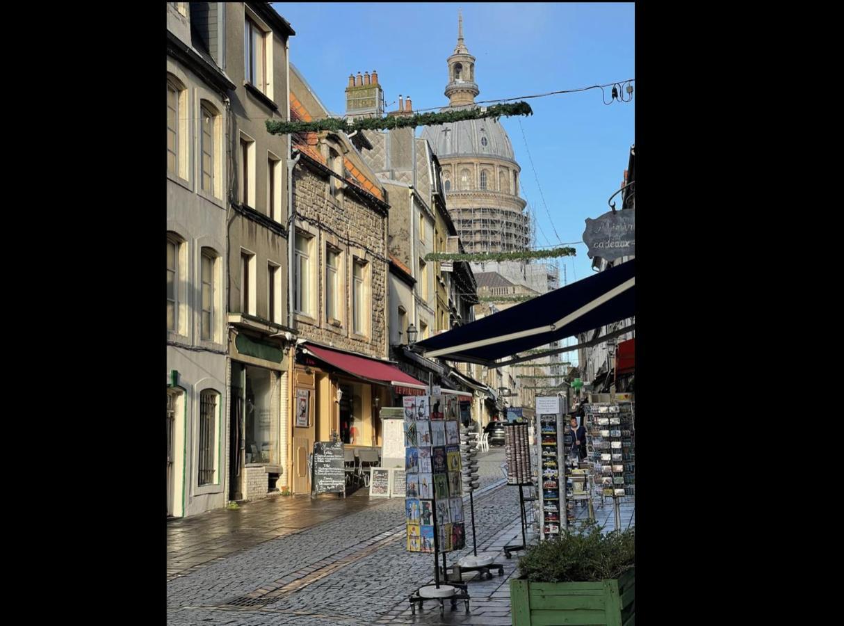 Le Henry Au Coeur De La Vieille Ville ブローニュ・シュル・メール エクステリア 写真